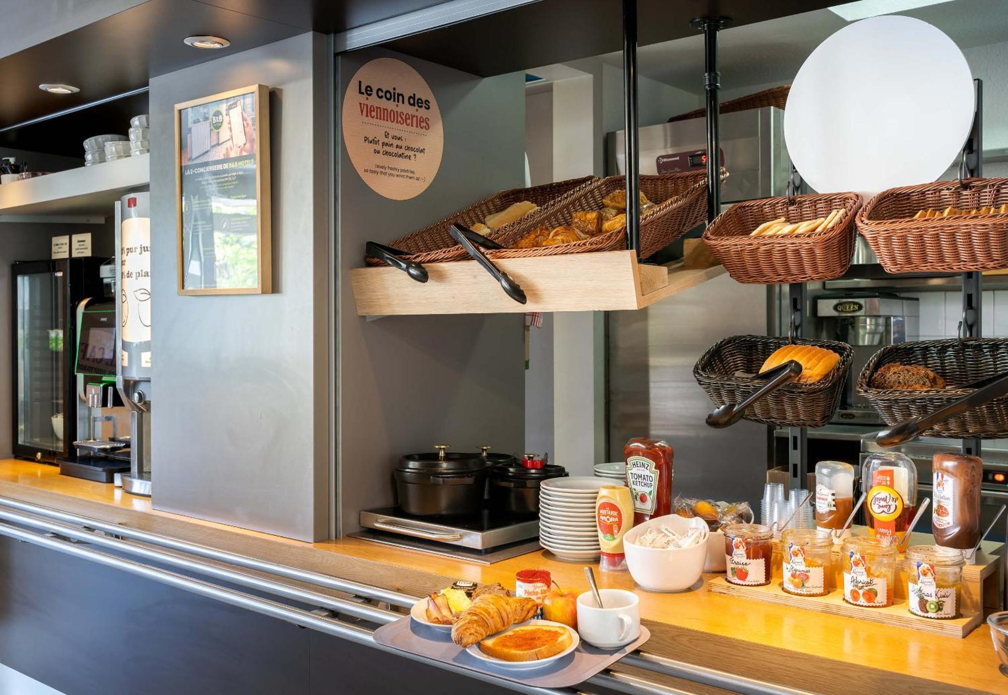 B&B Hotel Lorient ラネステ エクステリア 写真